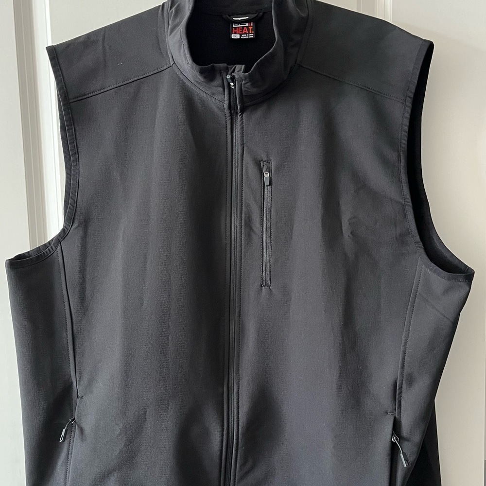 32 Degrees Heat Men’s Mid Weight Tech Vest with Stand-Up Collar